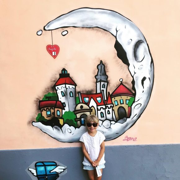 Meet your Posher, Maya n - Picture 1 of 1